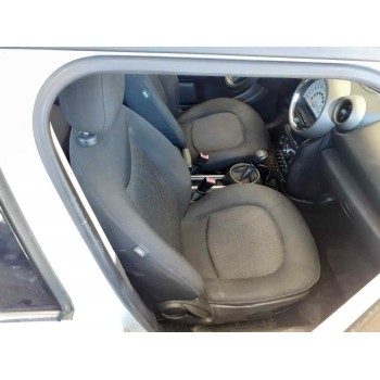 ASIENTO DELANTERO DERECHO 