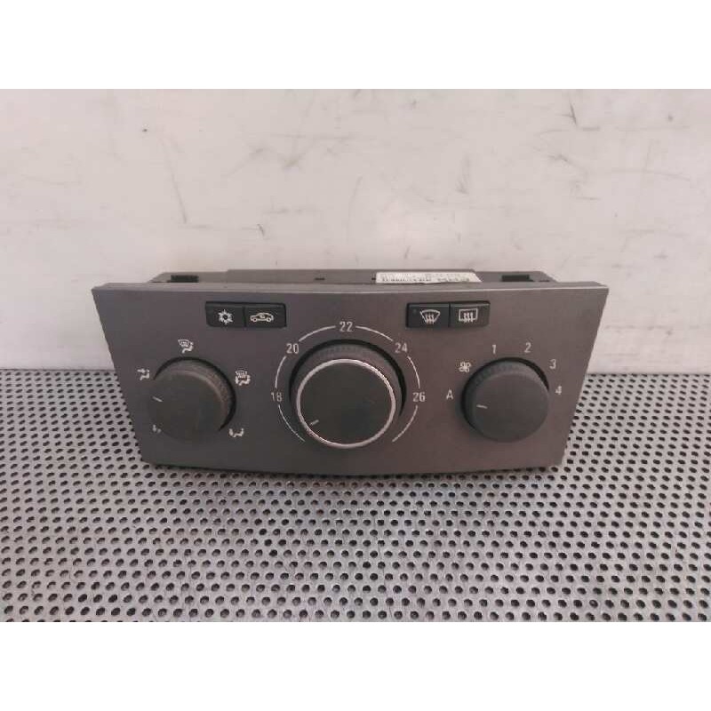 Recambio de mando climatizador para opel zafira b cosmo referencia OEM IAM 13231049  