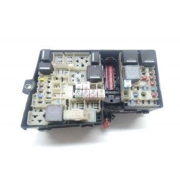 CAJA RELES / FUSIBLES E02345500 