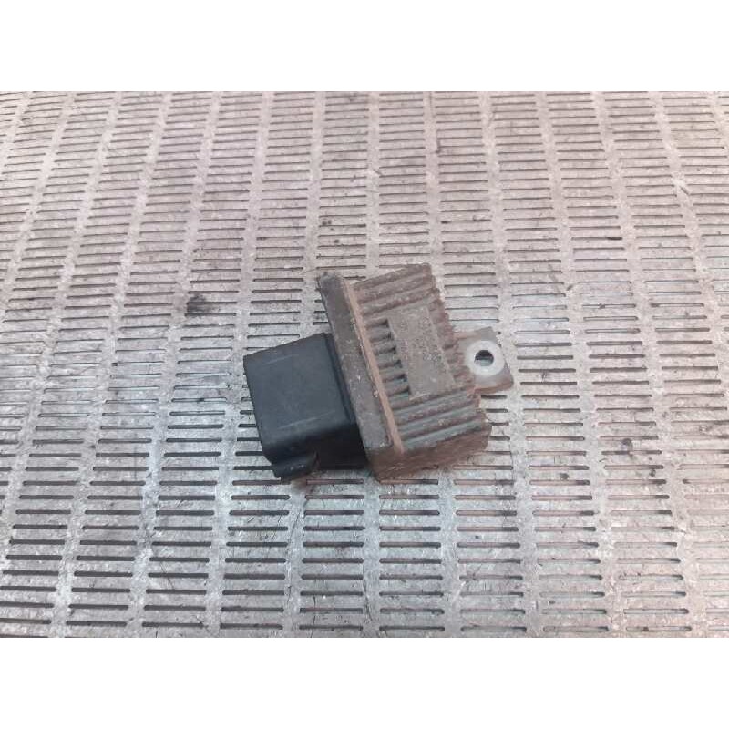 Recambio de caja precalentamiento para opel vivaro 1.9 cdti cat (f9q-760 / l08) referencia OEM IAM 7700115078  