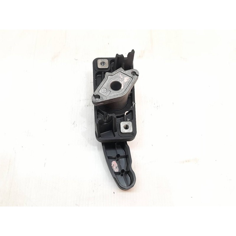 Recambio de maneta interior trasera derecha para iveco daily furgón fg h2 33 s ... v batalla 3520 l referencia OEM IAM 2242453 - Blanco 3