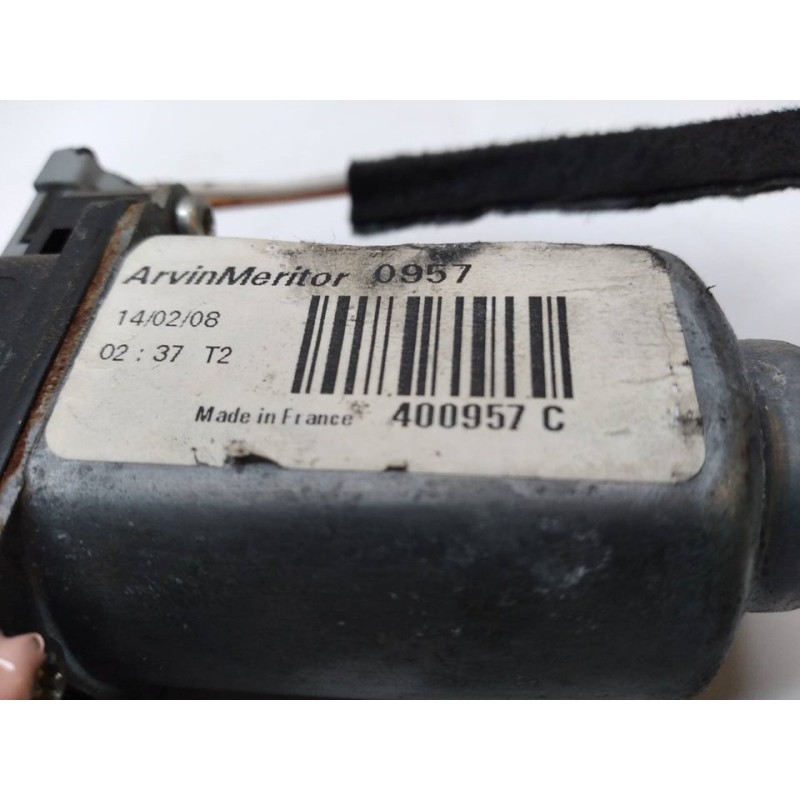 Recambio de elevalunas delantero izquierdo para renault twingo acces referencia OEM IAM 400957C 2