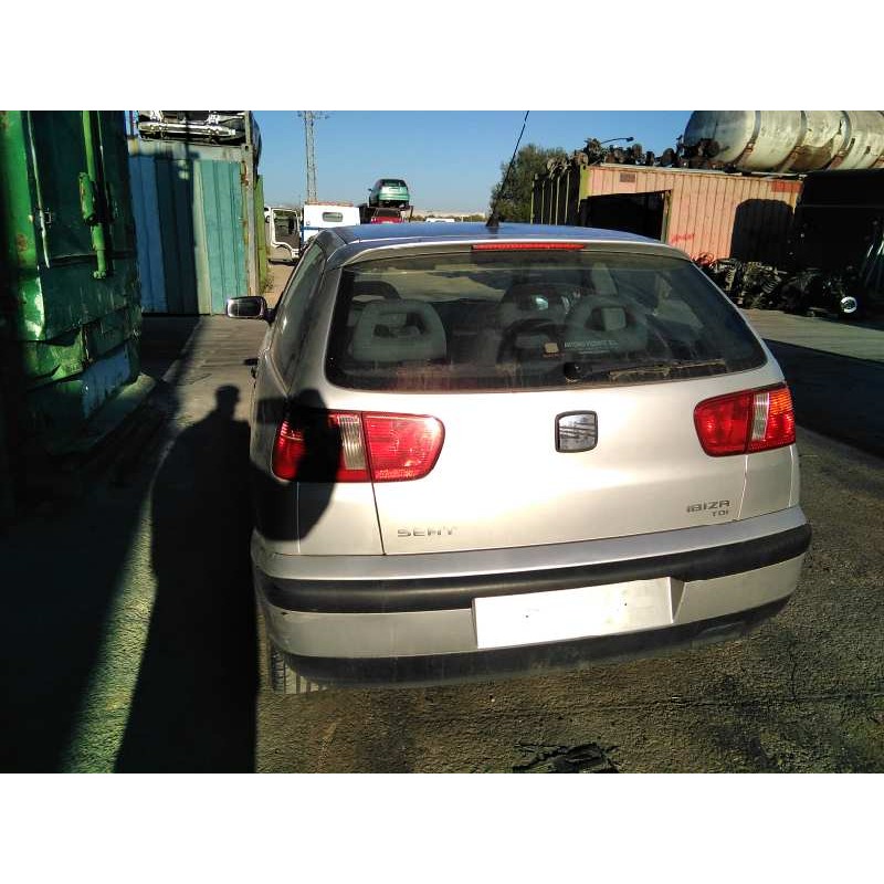 seat ibiza (6k1) del año 2001