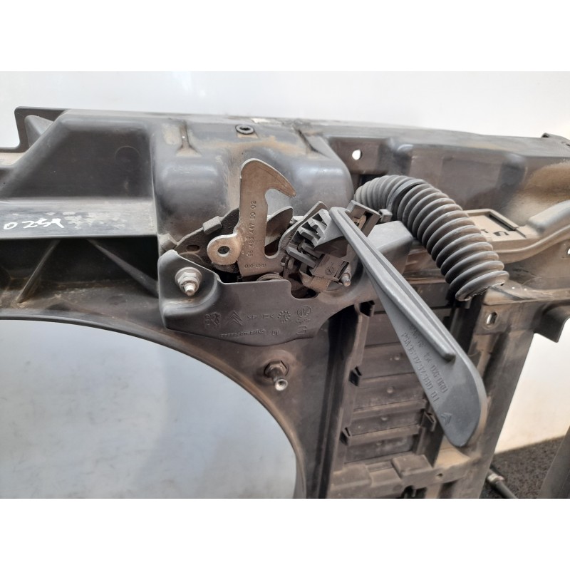 Recambio de panel frontal para citroën c5 berlina collection referencia OEM IAM 3
