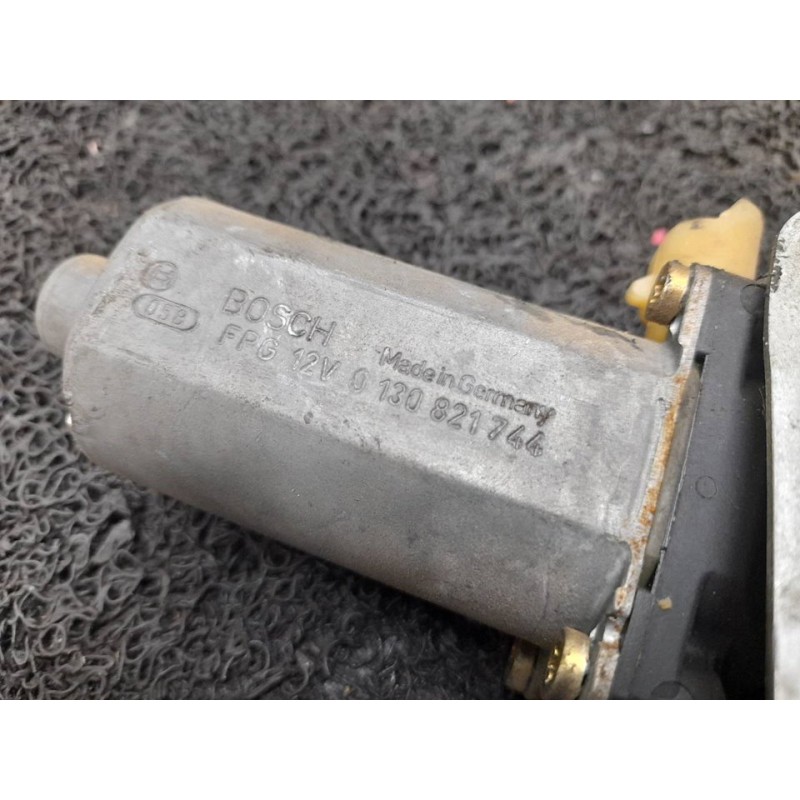 Recambio de elevalunas trasero derecho para mg serie 25 (rf) classic (5-ptas.) referencia OEM IAM 100207XXX 129528 4