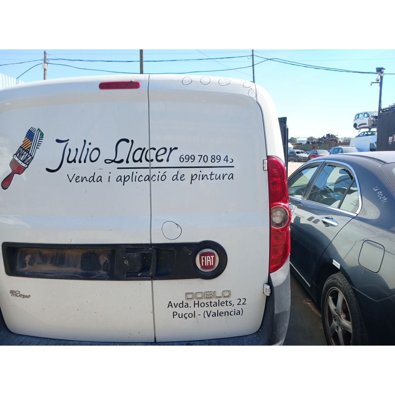 Recambio de puerta trasera derecha para fiat doblo cargo (263_) 1.3 d multijet referencia OEM IAM   