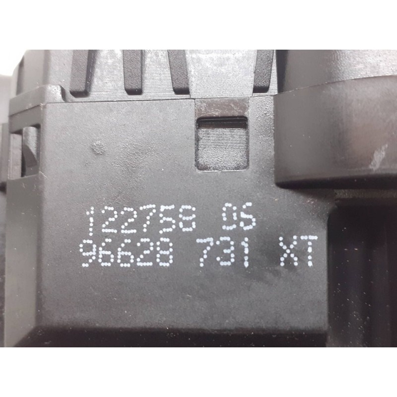 Recambio de mando luces para peugeot 307 berlina (s2) d-sign referencia OEM IAM 96628731XT 2