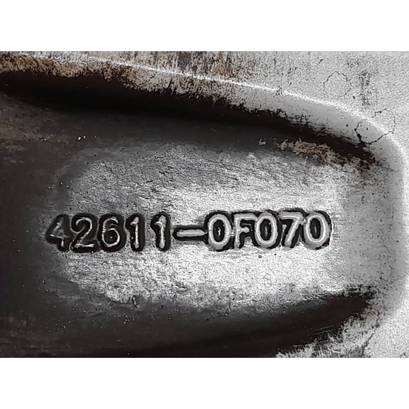 Recambio de llanta para toyota corolla verso (r1) 2.2 d-4d luna referencia OEM IAM 426110F070 2