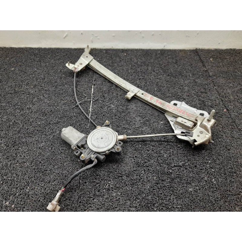 Recambio de elevalunas delantero derecho para toyota celica (t20) referencia OEM IAM  129529 2