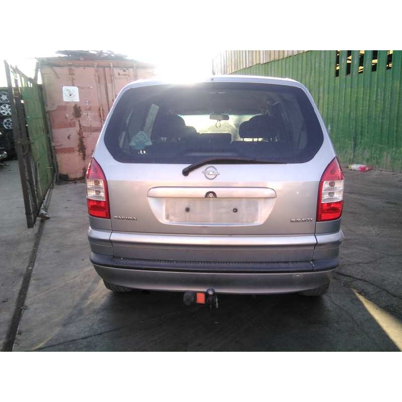 opel zafira a del año 2005