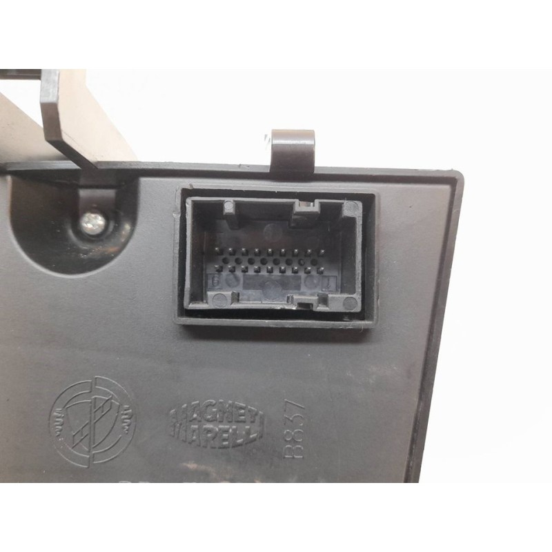 Recambio de mando climatizador para fiat bravo (198) 1.9 emotion multijet referencia OEM IAM 735442075 503600040100 4
