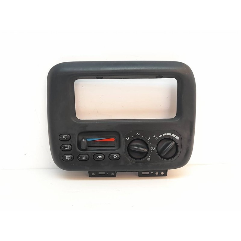 Recambio de mando calefaccion / aire acondicionado para chrysler voyager (gs) 3.3 le grand voyager referencia OEM IAM 4677335K  