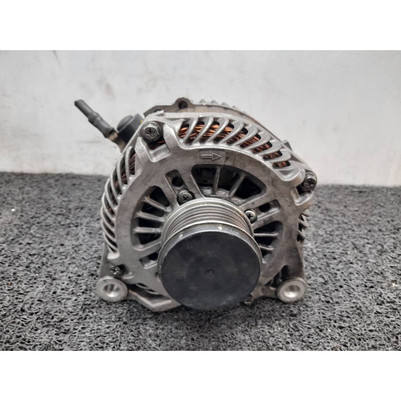 Recambio de alternador para citroën c5 berlina collection referencia OEM IAM 9654752080 A004TJ0084C MITSUBISHHI 7