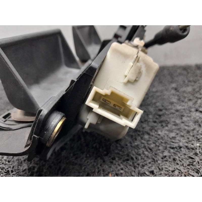 Recambio de maneta exterior tapa maletero () para audi a6 berlina (4b2) 2.4 (121kw) referencia OEM IAM 2