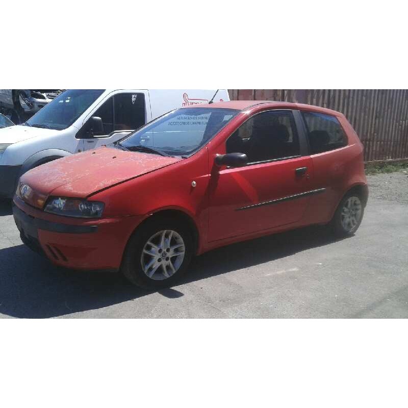 fiat punto berlina (188) del año 2001