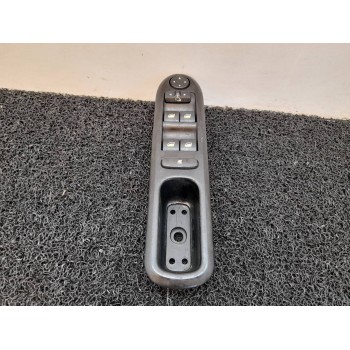 MANDO ELEVALUNAS DELANTERO IZQUIERDO 96468704XT 