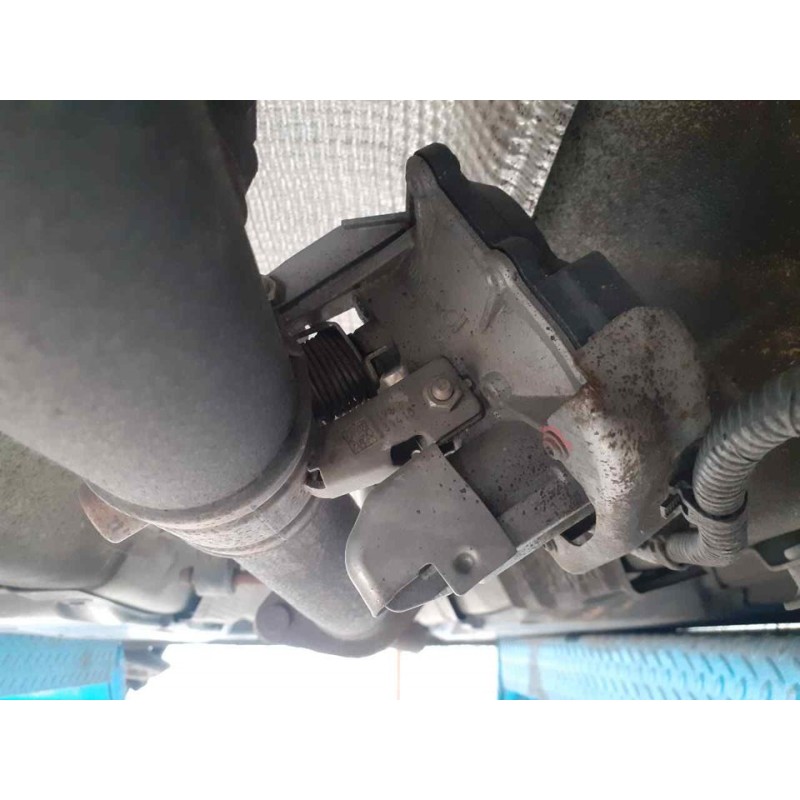 Recambio de valvula egr para nissan qashqai (j11) 360 referencia OEM IAM - Blanco 2