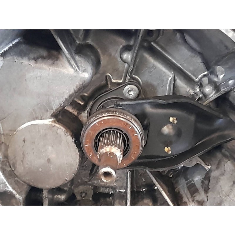 Recambio de caja cambios para citroën c5 berlina collection referencia OEM IAM 20MB17 6