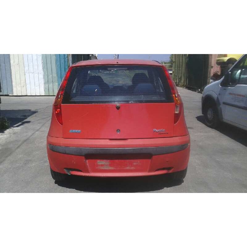 fiat punto berlina (188) del año 2001