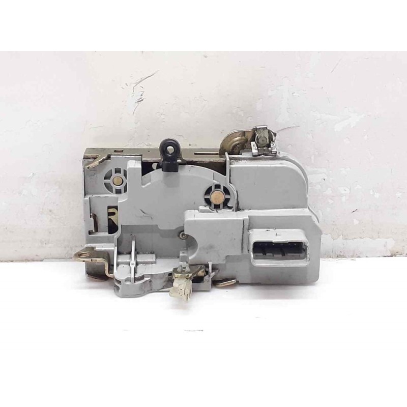 Recambio de cerradura puerta delantera derecha para citroën berlingo 2.0 hdi sx familiar referencia OEM IAM   