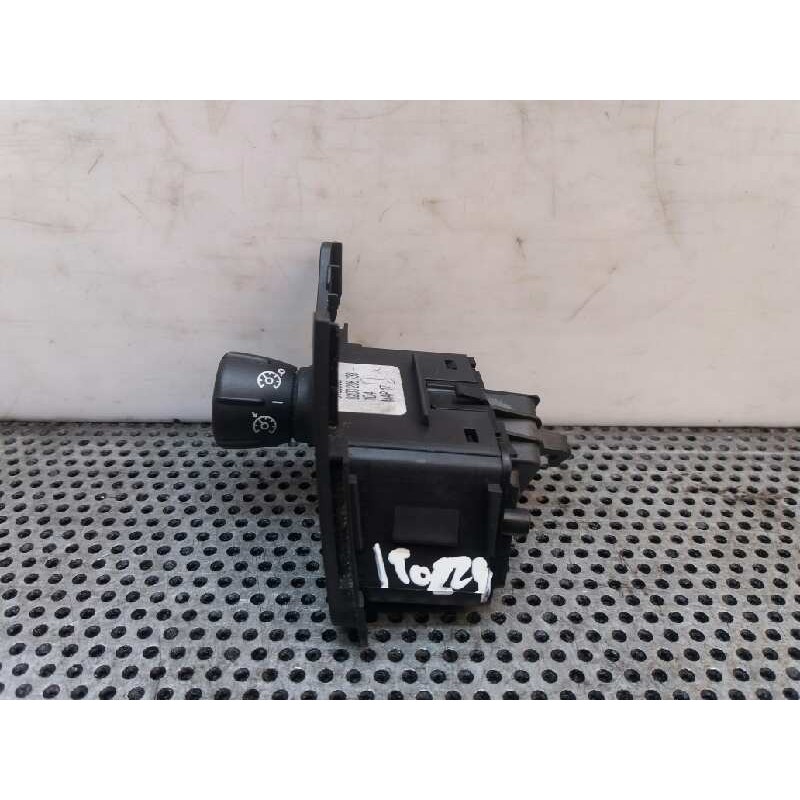 Recambio de mando multifuncion para renault scenic ii grand confort authentique referencia OEM IAM 8200206738  