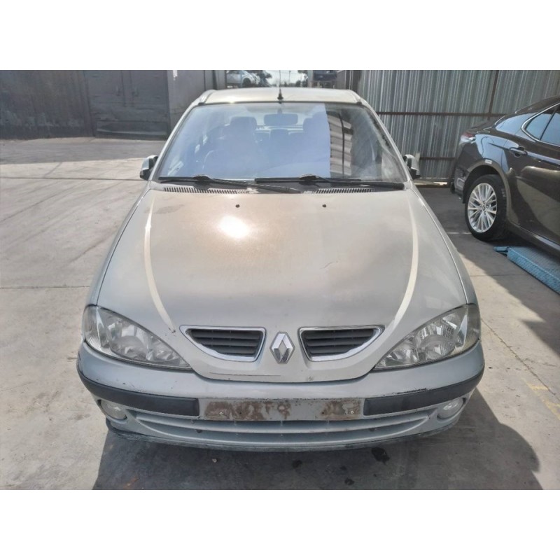 renault megane i fase 2 classic (la..) del año 2000