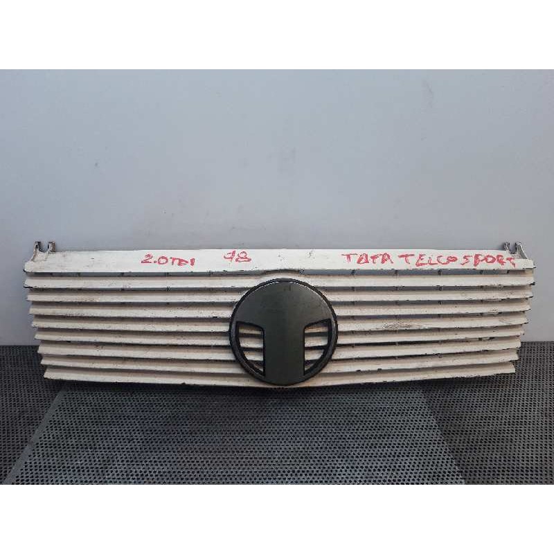 Recambio de rejilla delantera para tata grand telcosport referencia OEM IAM  81559 