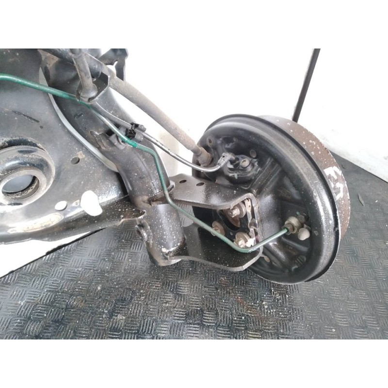 Recambio de puente trasero para dacia sandero básico referencia OEM IAM - Rojo 5