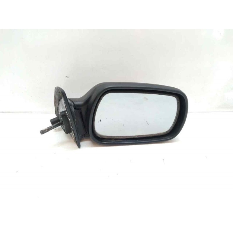 Recambio de retrovisor derecho para toyota starlet 1.3 referencia OEM IAM 9953DR1  