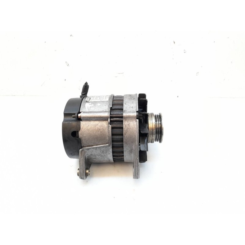Recambio de alternador para ford fiesta berl./courier surf referencia OEM IAM 89FF10300EC  
