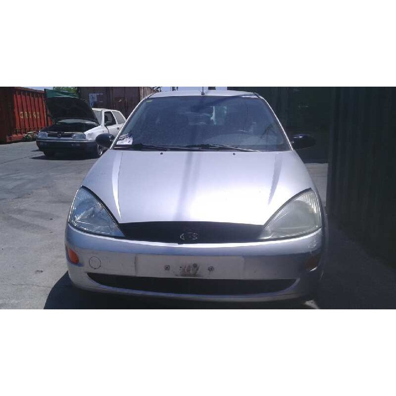 ford focus berlina (cak) del año 1999
