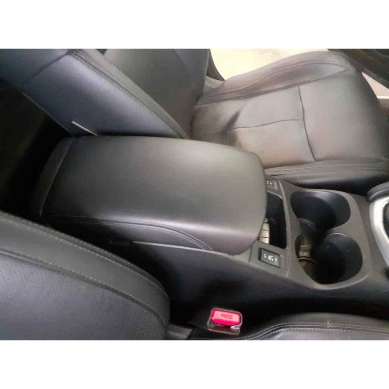 Recambio de apoyabrazos central para nissan qashqai (j11) 360 referencia OEM IAM - Blanco 2