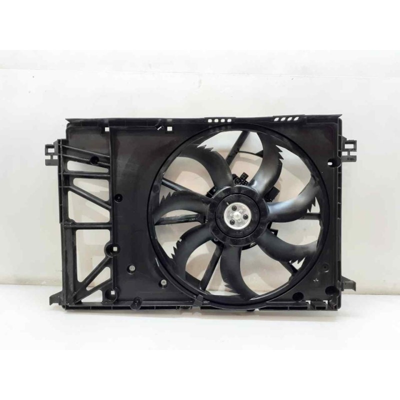 Recambio de electroventilador para toyota camry (xv70) hybrid advance referencia OEM IAM 2685004000 1636331510 DENSO