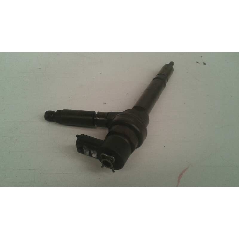 Recambio de inyector para opel astra h ber. 1.7 16v cdti referencia OEM IAM 0445110175  
