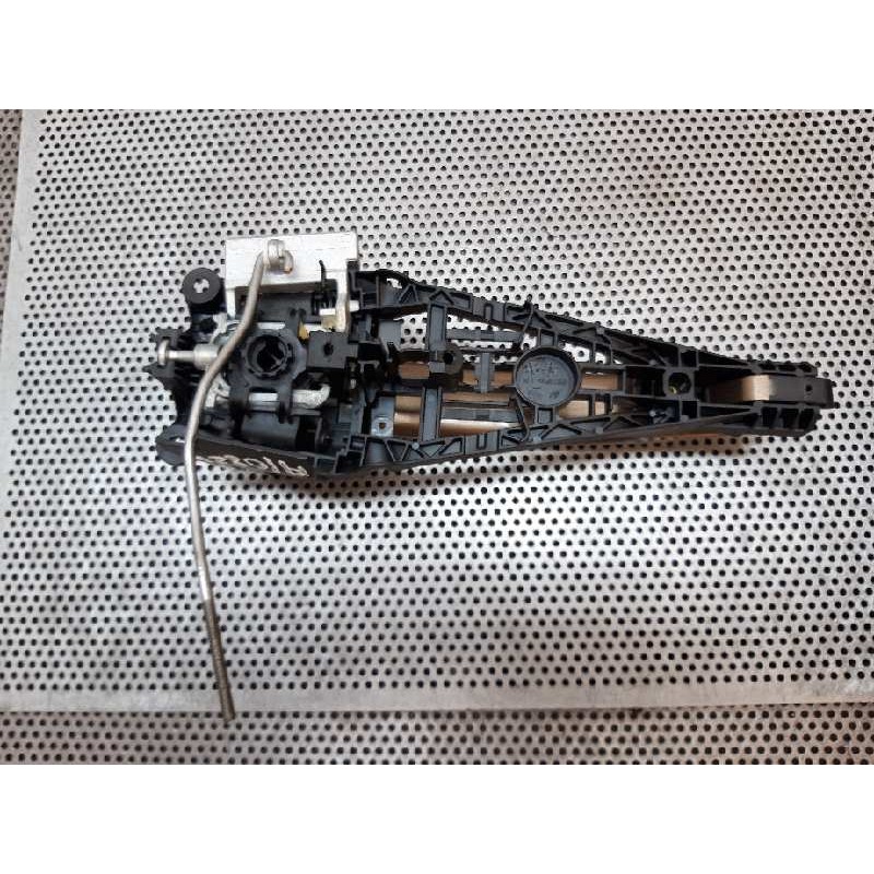 Recambio de maneta exterior trasera izquierda para opel astra j lim. excellence referencia OEM IAM 2