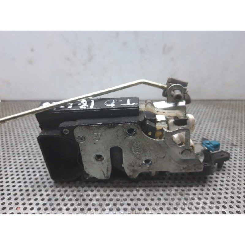 Recambio de cerradura puerta trasera derecha para chevrolet kalos 1.2 se referencia OEM IAM - Negro 2