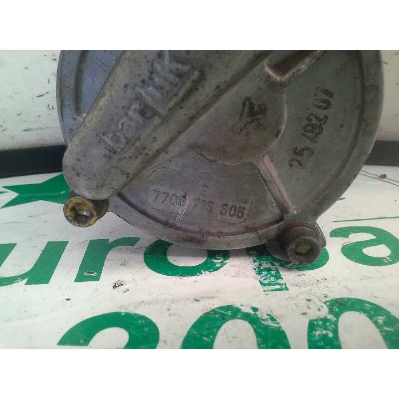 Recambio de depresor freno / bomba vacio para renault express 1.6 d referencia OEM IAM 7700716305  BARLUK 4