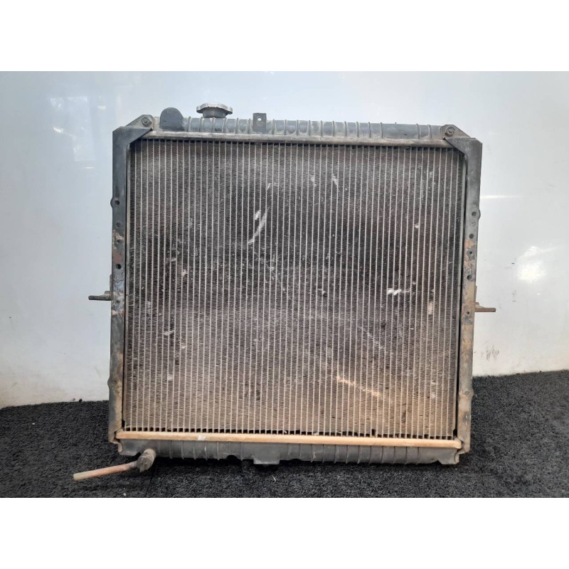 Recambio de radiador agua para kia frontier referencia OEM IAM - Blanco 2