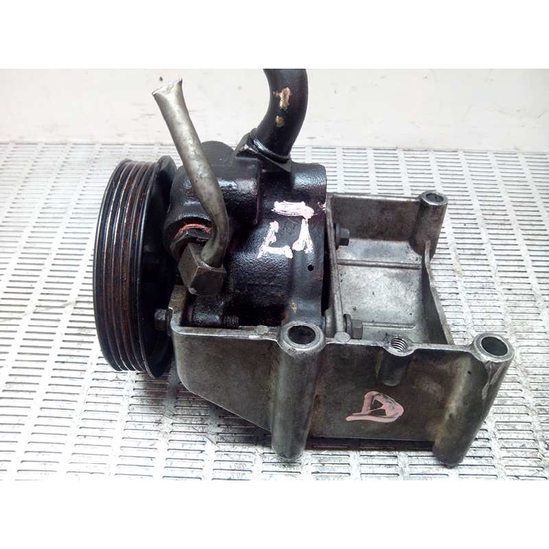 Recambio de bomba direccion para ford fiesta berlina 1.8 diesel cat referencia OEM IAM 7AD1200 32814 2