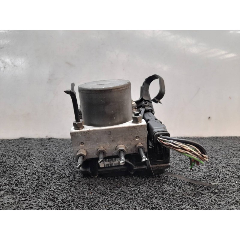 Recambio de abs para fiat grande punto (199) 1.4 8v active referencia OEM IAM 0265231535 55700423 0265800421