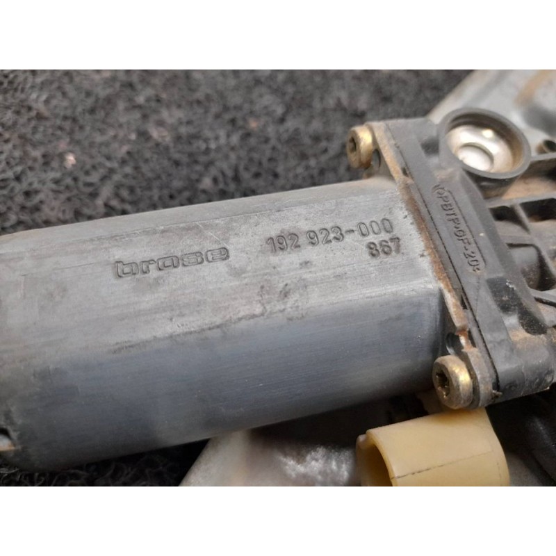 Recambio de elevalunas delantero derecho para renault laguna (b56) 2.0 16v referencia OEM IAM  129611 2