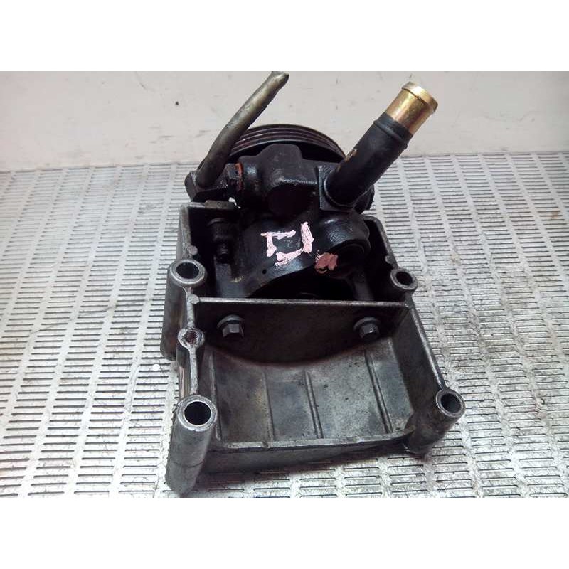 Recambio de bomba direccion para ford fiesta berlina 1.8 diesel cat referencia OEM IAM 7AD1200 32814 4