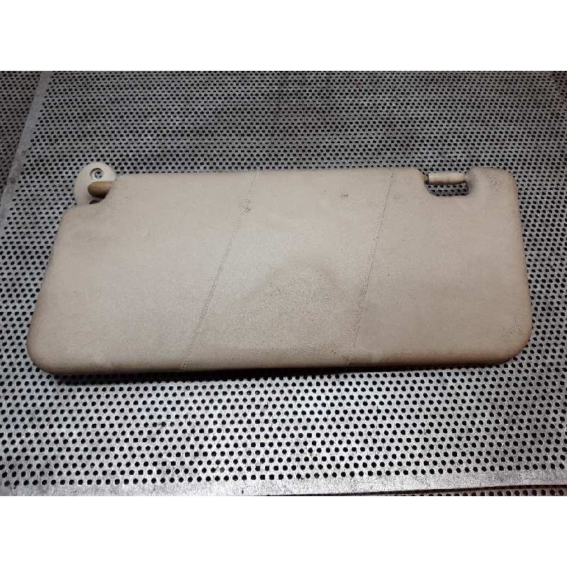 Recambio de parasol izquierdo para mg mg zr 105 referencia OEM IAM   