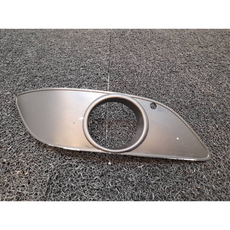 Recambio de rejilla paragolpes derecha para mercedes-benz clase b (w245) 200 cdi (245.208) referencia OEM IAM A1698850422  