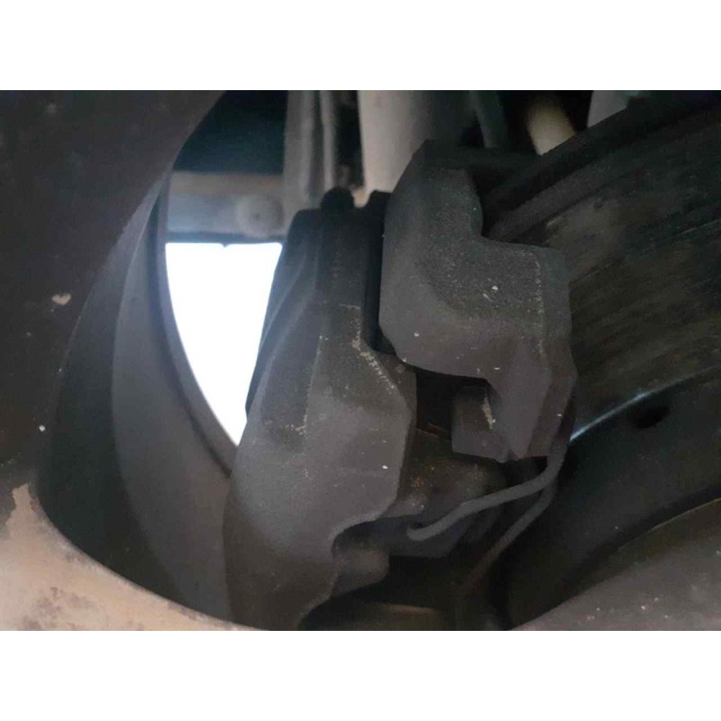 Recambio de pinza de freno delantera izquierda para renault megane iii coupe dynamique referencia OEM IAM   