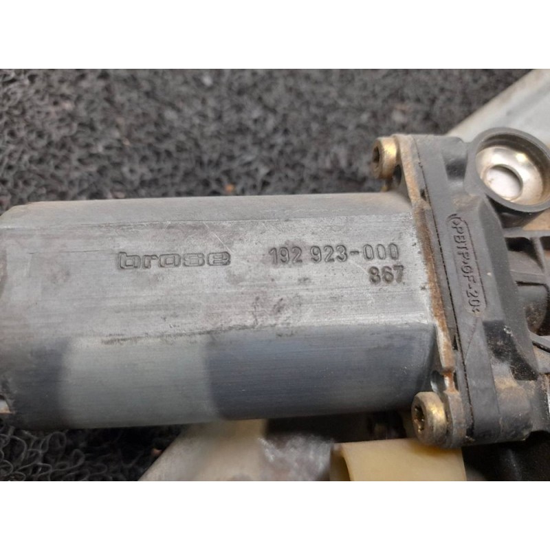 Recambio de elevalunas delantero derecho para renault laguna (b56) 2.0 16v referencia OEM IAM  129611 3