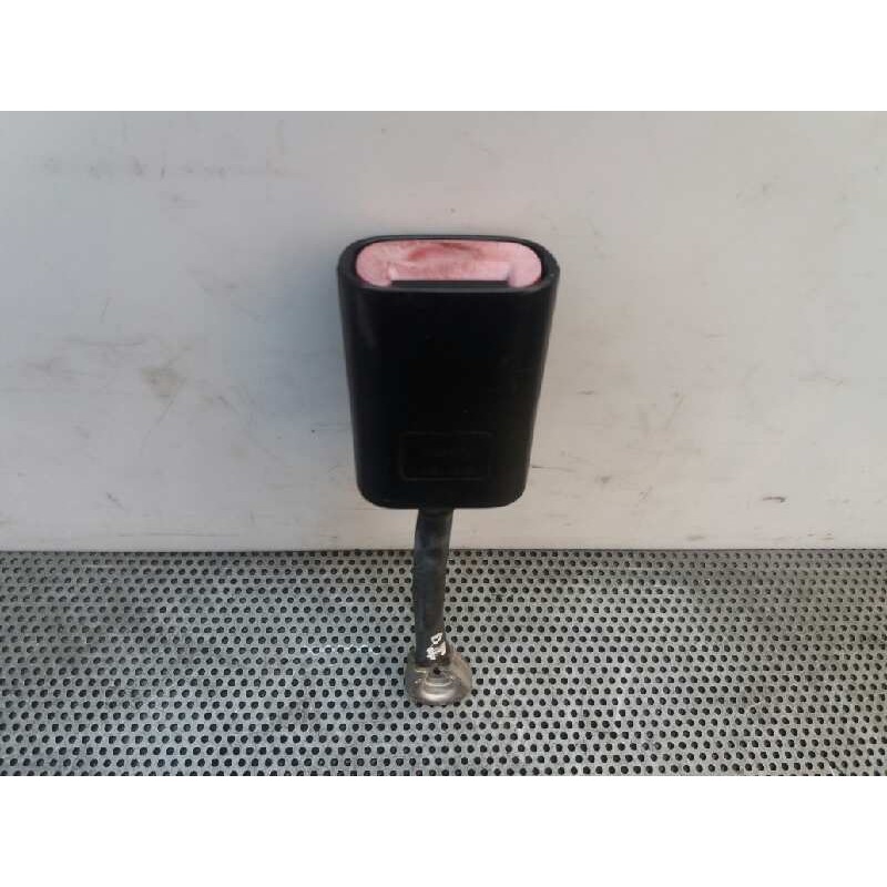 Recambio de enganche cinturon delantero izquierdo para alfa romeo 156 (116) 2.0 t.spark distinctive referencia OEM IAM   