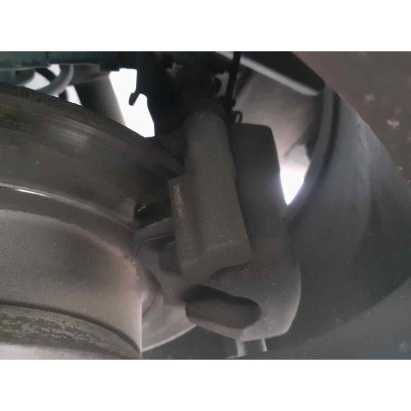 Recambio de pinza de freno trasera izquierda para renault megane iii coupe dynamique referencia OEM IAM - Blanco 2