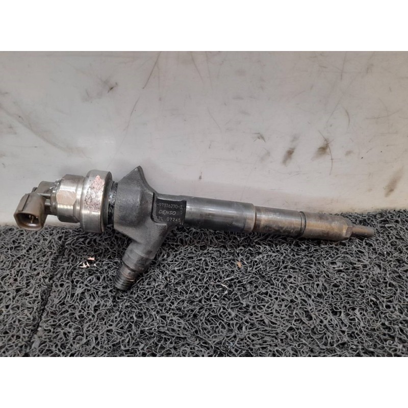 Recambio de inyector para opel zafira b edition ´´111 jahre´´ referencia OEM IAM 8973762703  DENSO