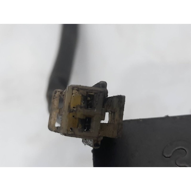 Recambio de elevalunas delantero derecho para mg serie 200 (rf) 214 si (5-ptas.) referencia OEM IAM  129613 3